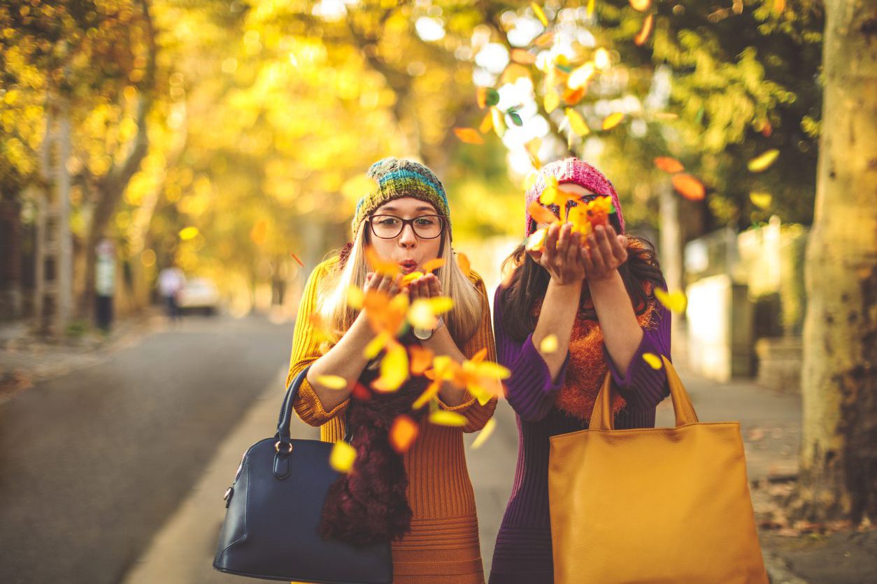 Early Holiday Shoppers Know How to Save