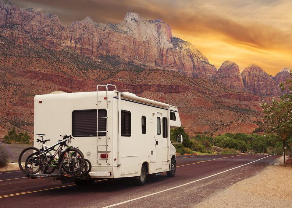 The Pros and Cons of RV Travel