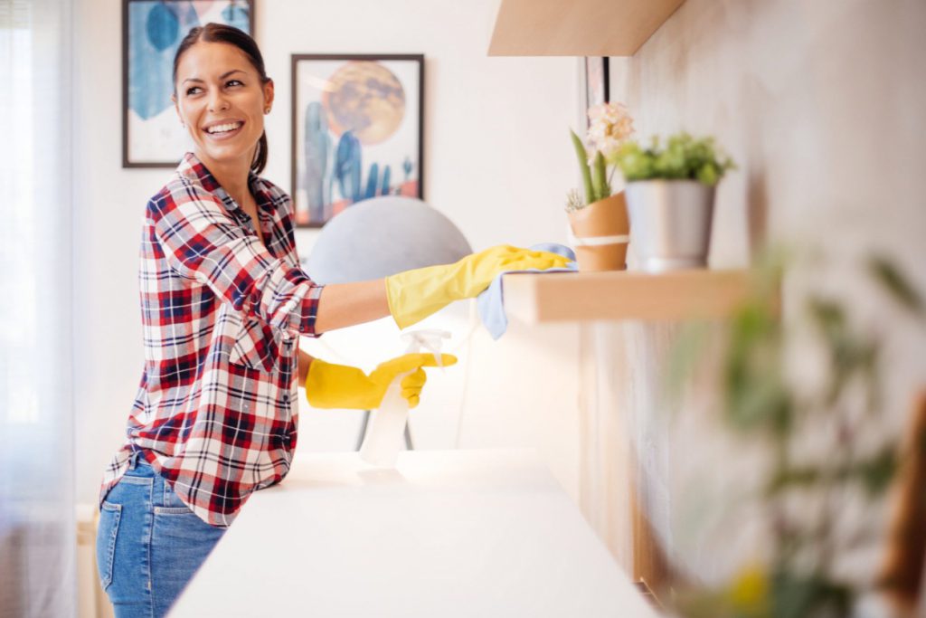 Deep Cleaning Vs. Spring Cleaning Costs